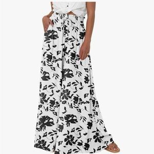 Black and White Floral Wide-Leg Pants
